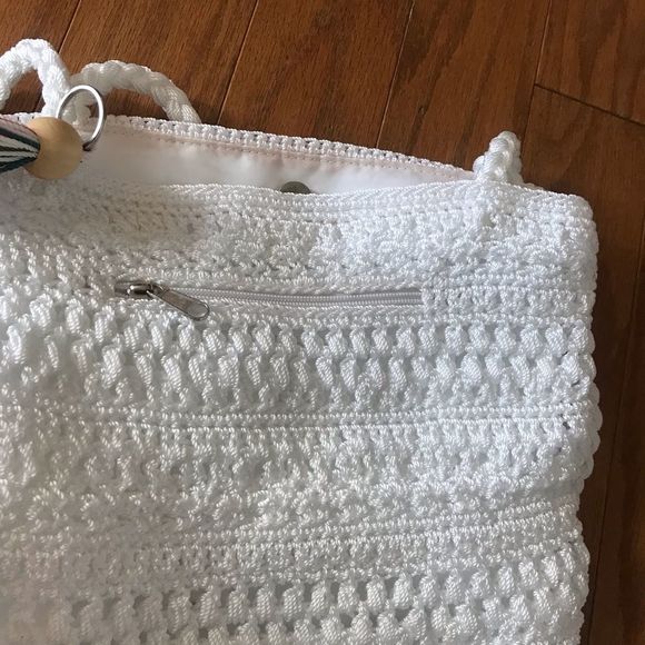 White Woven Shoulder Bag Croft & Barrow - Picture 9 of 14